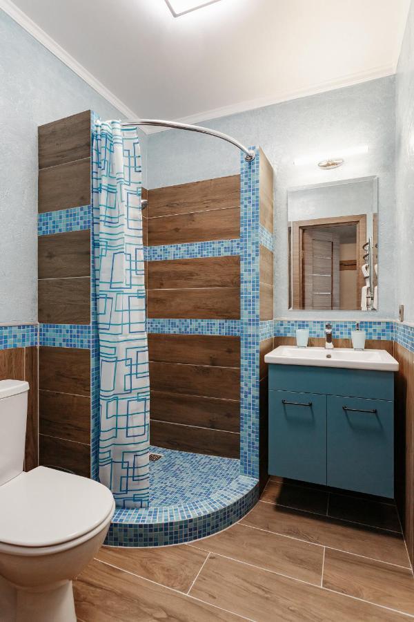 Yudgi - Home Hotel Τσορνομόρσκ Εξωτερικό φωτογραφία