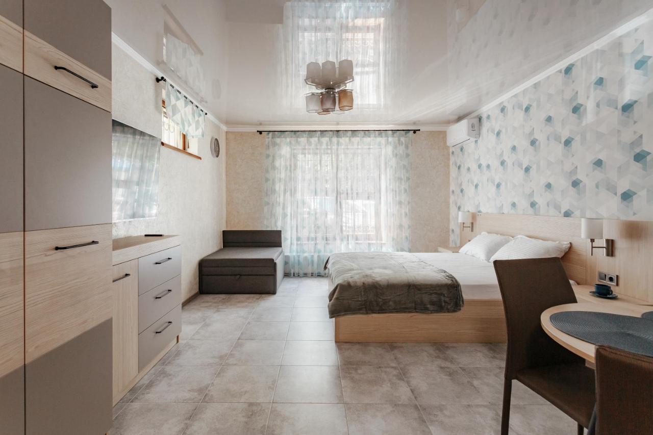 Yudgi - Home Hotel Τσορνομόρσκ Εξωτερικό φωτογραφία