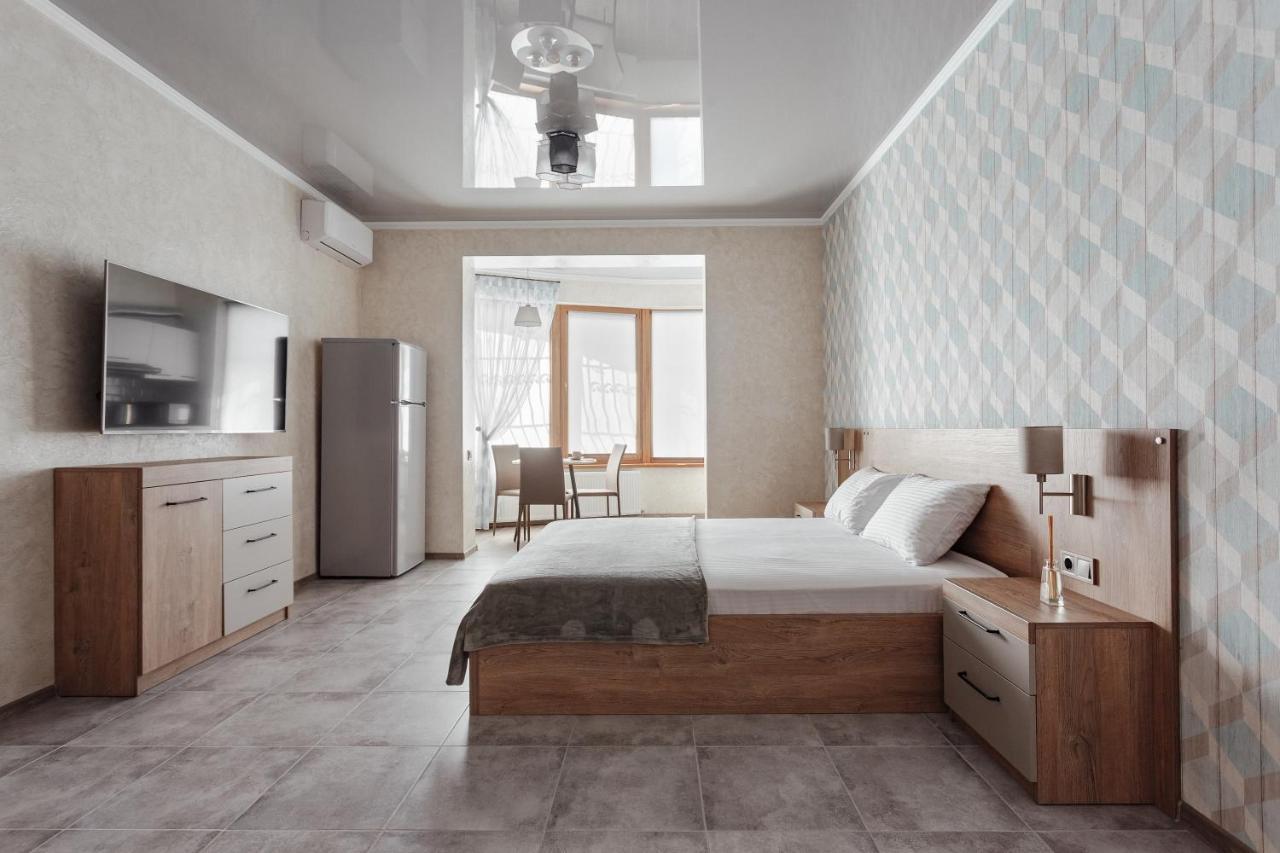 Yudgi - Home Hotel Τσορνομόρσκ Εξωτερικό φωτογραφία